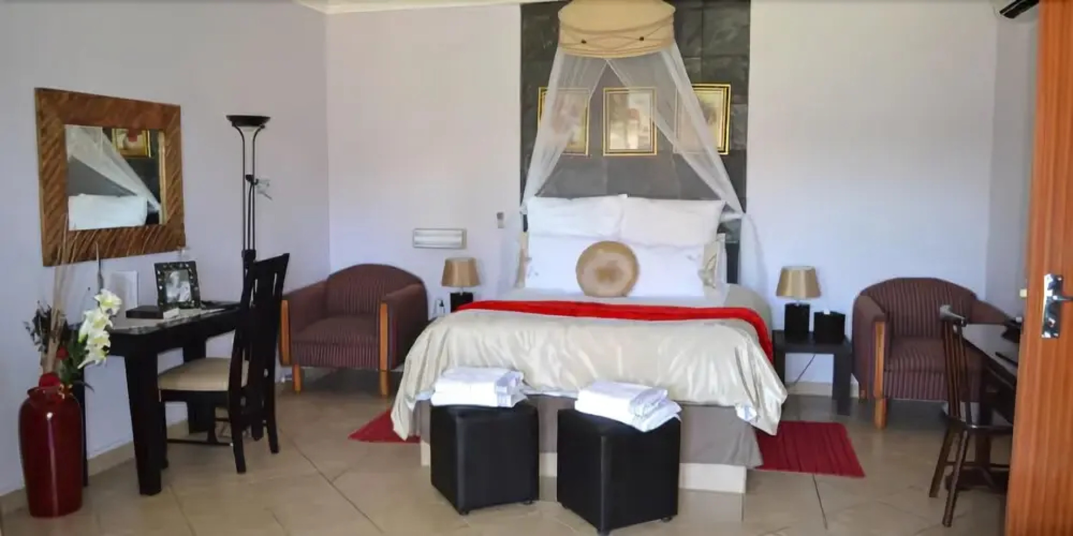 Royal de Swan Guesthouse