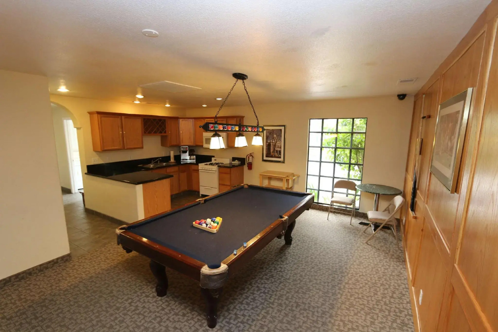 Thunderbird Resort Club