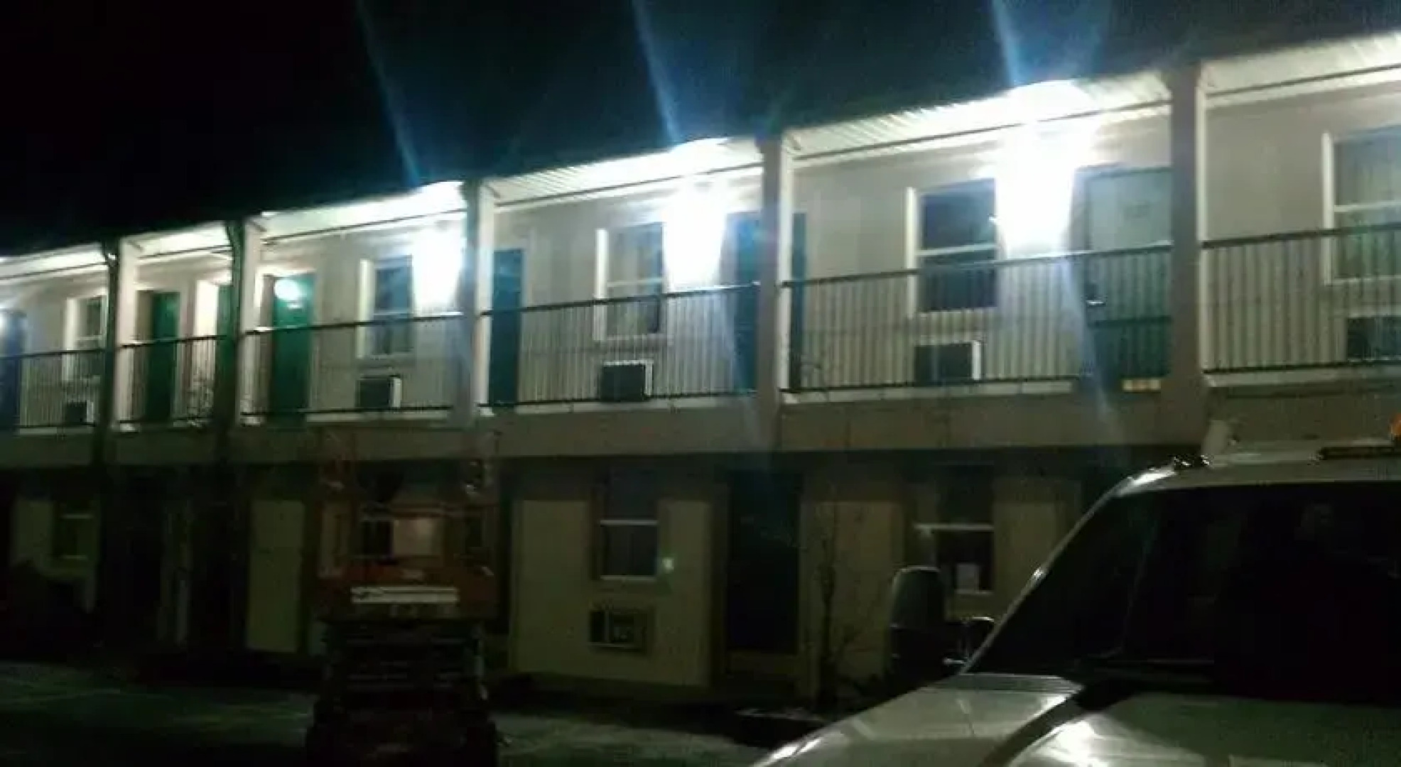 Super 8 Glade Spring