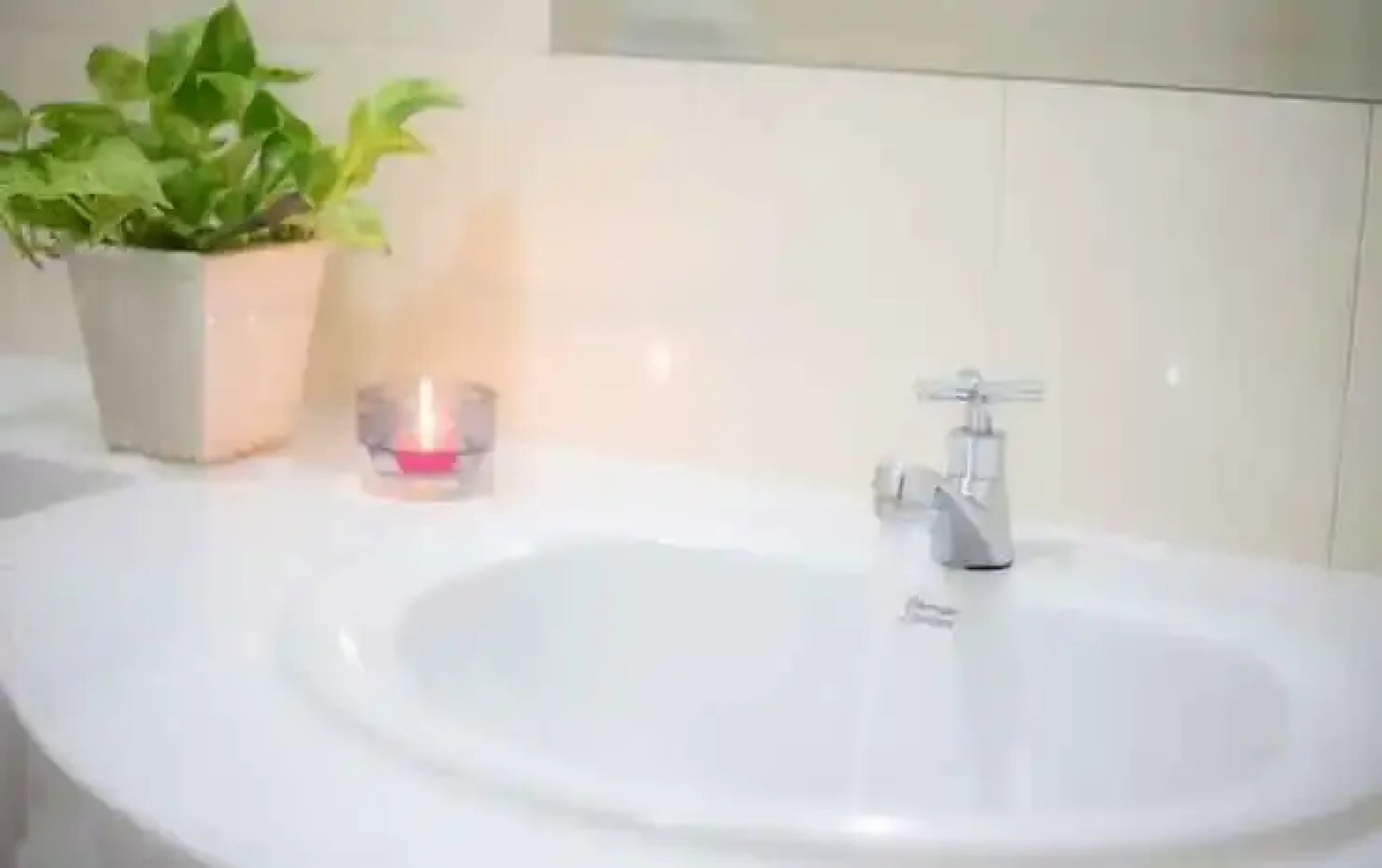 B.R.S. at Hotel Baanbumrungsuk