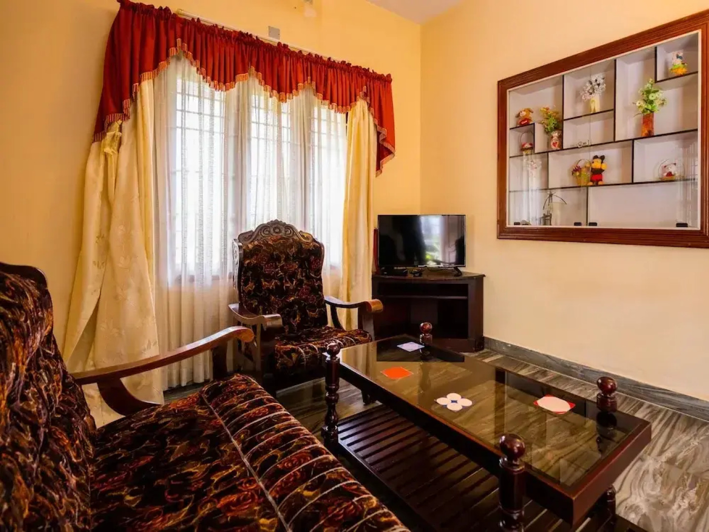 OYO 14172 Home Green View Ernakulam Medical Centre