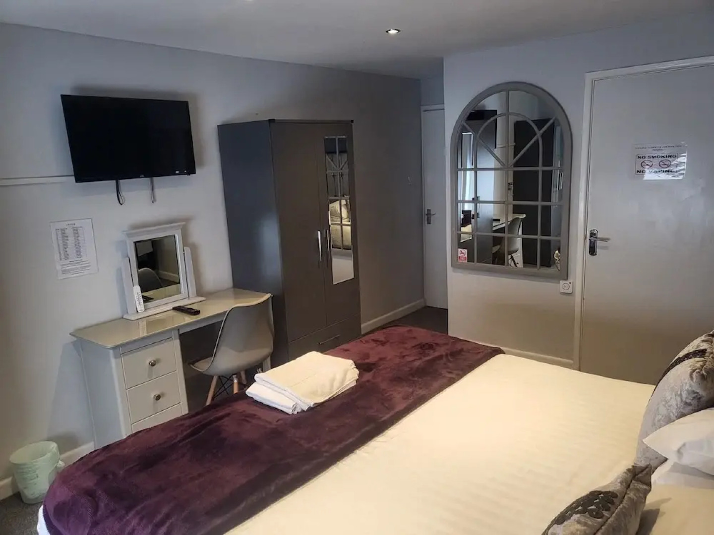 The Hare And Barrel Hotel