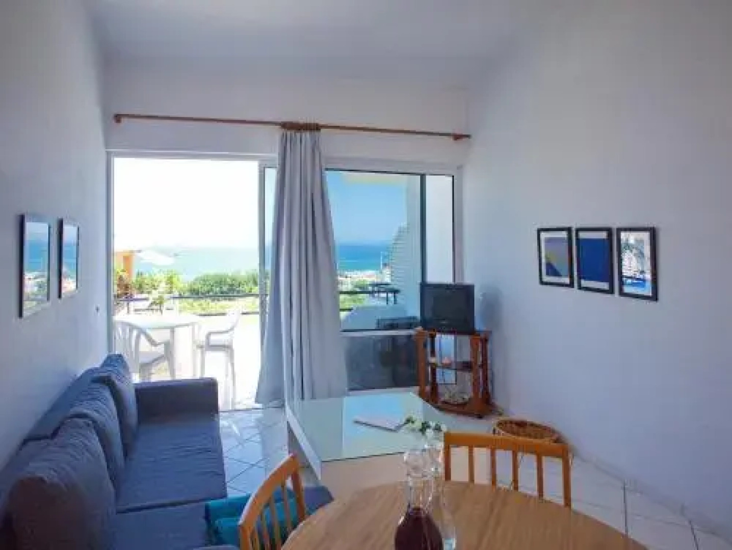 Rouladina Apartments