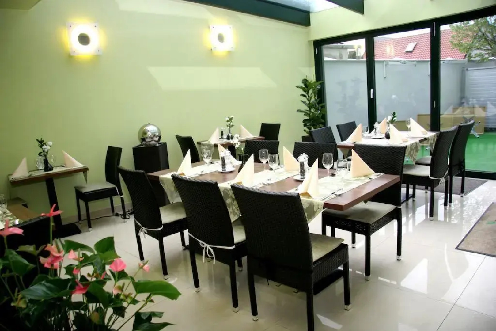 Fine Restaurant & Apartments