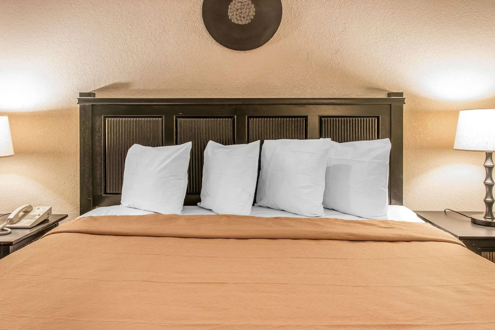 Quality Inn and Suites Livonia