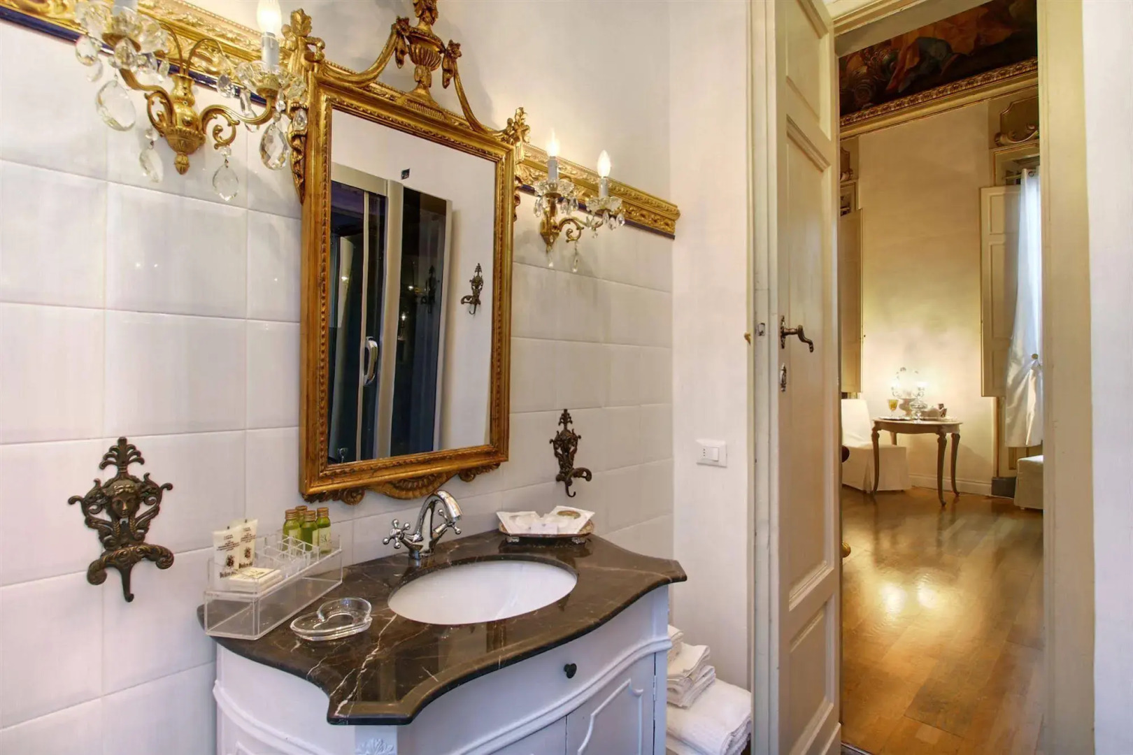 Palazzo Tolomei - Residenza d'Epoca