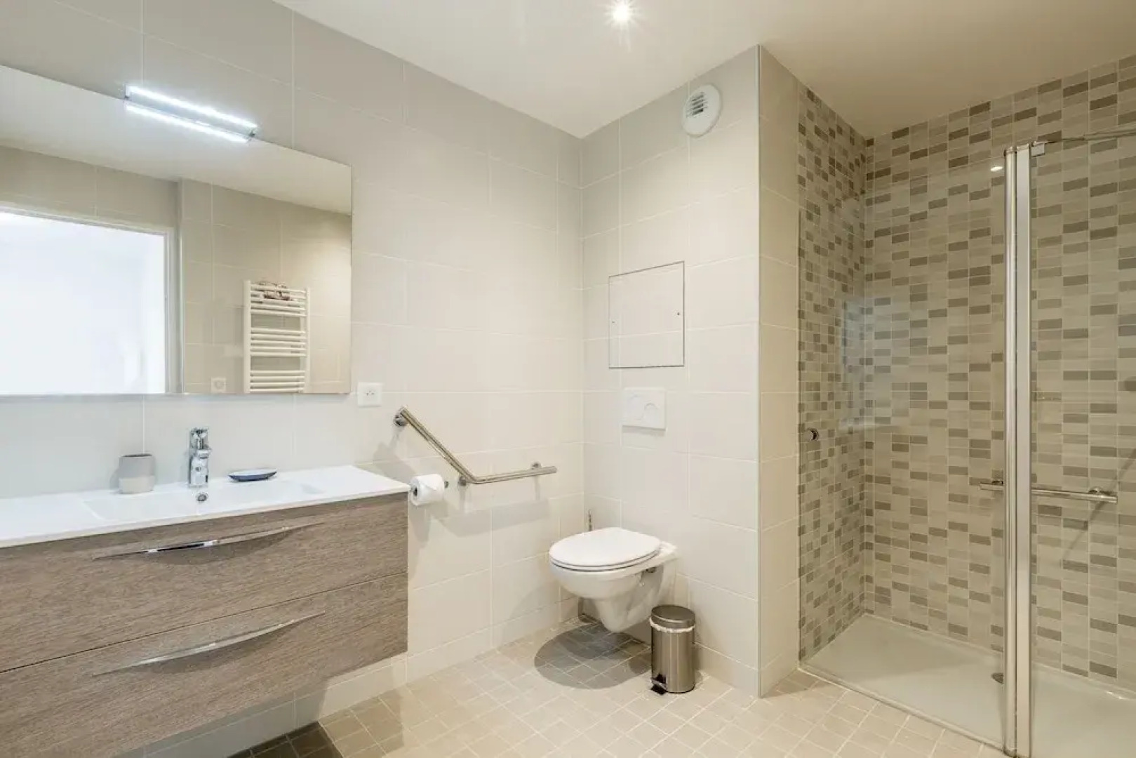 Beautiful Residence  Paris & Versailles