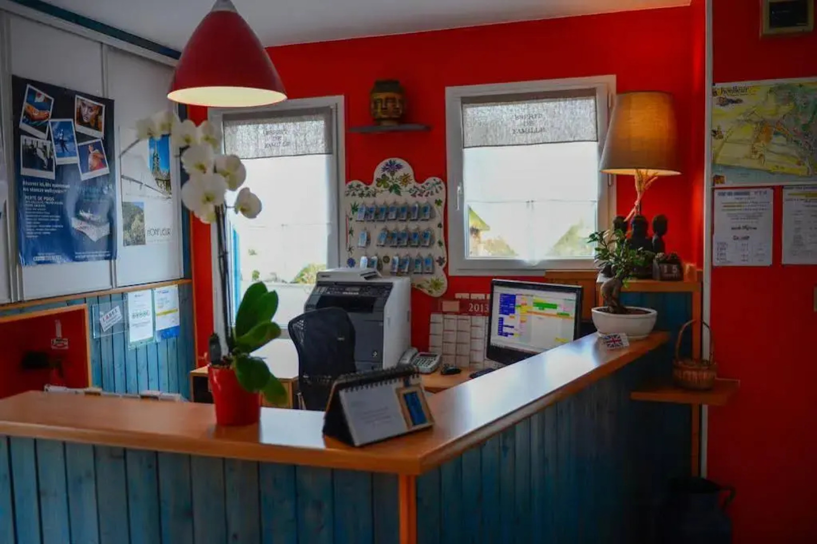 Contact Hôtel - Hôtel les Bleuets & SPA