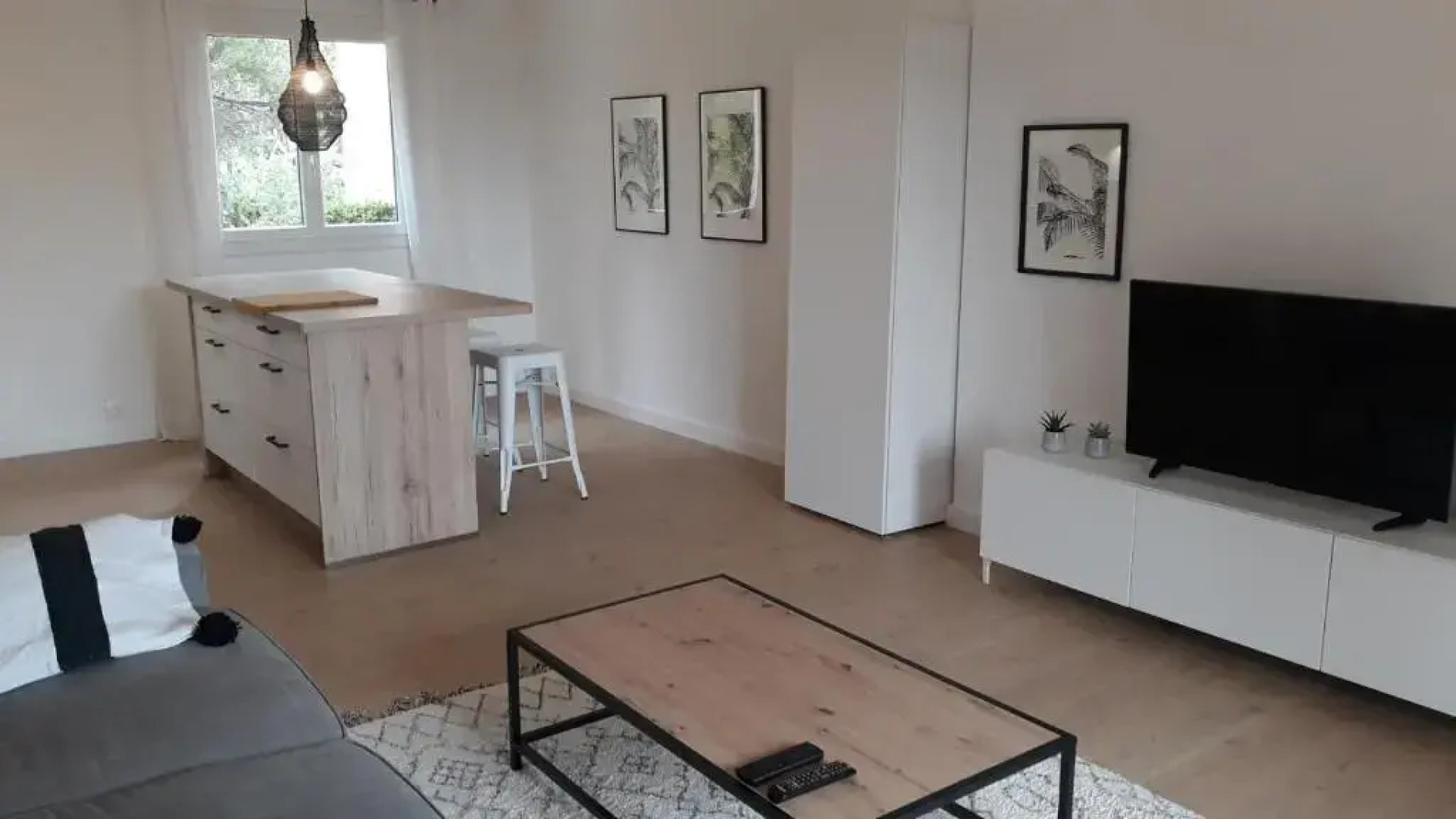 T2 Standing Vue Mer (Adults Only)