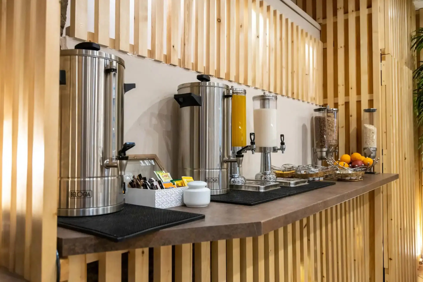 Votsalakia Hotel & Luxury Apartments