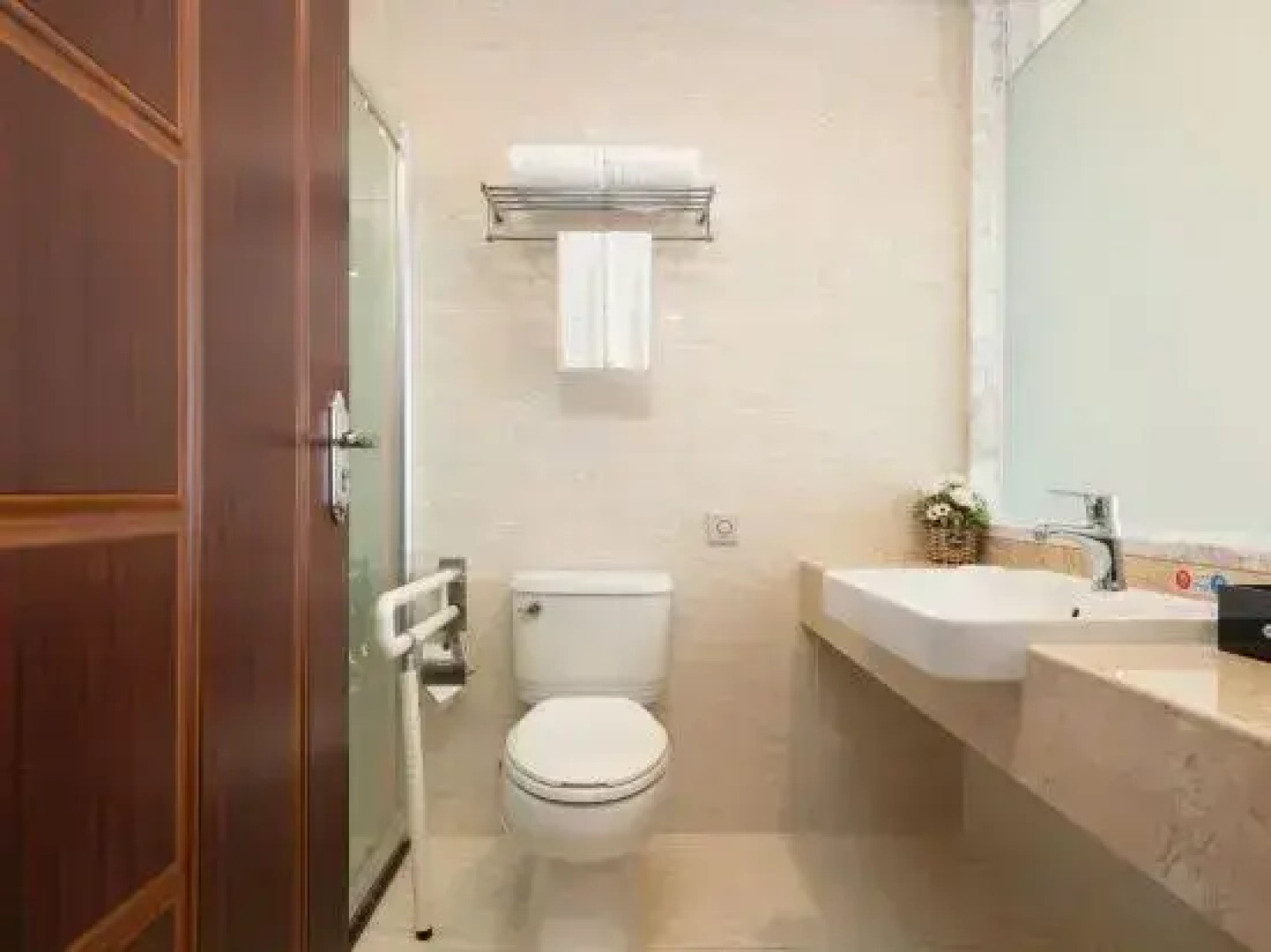 Shanyu Haikangyang Hotel (Wenchang Gaolongwan Branch)