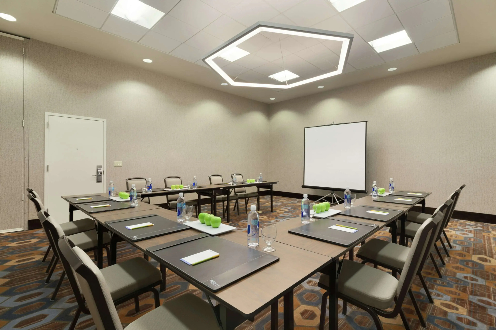 Hilton Garden Inn Cupertino