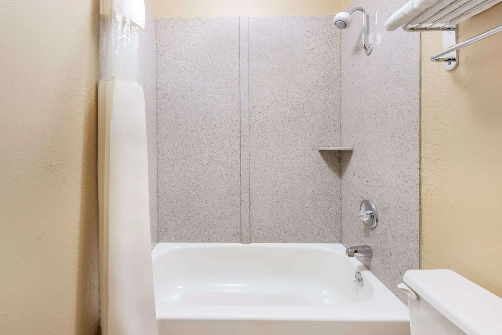 Days Inn by Wyndham Perryville