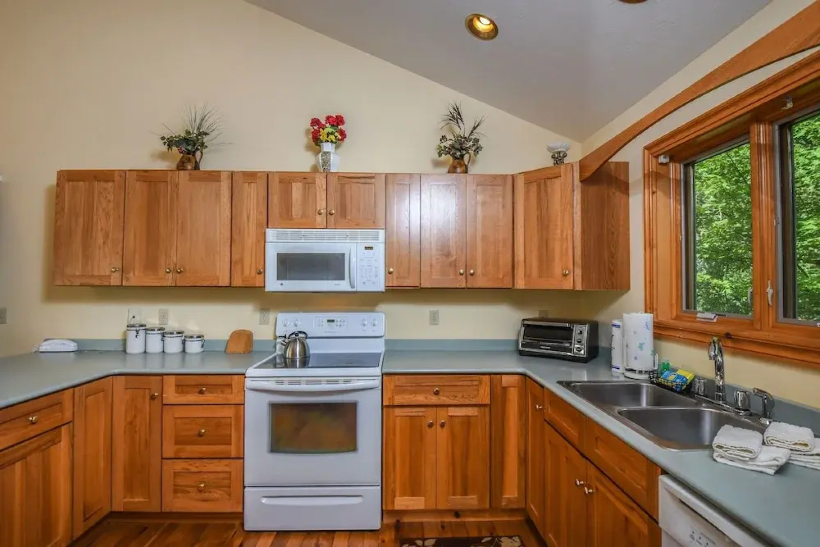 Mountain Top Lodge 4 Bedroom House