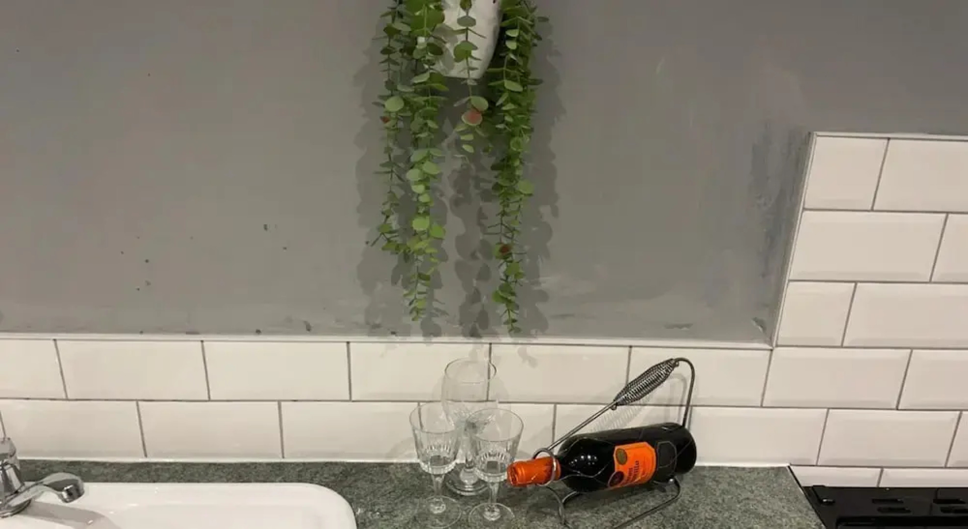 Impeccable 1-bed, Sleeps 2, Free Parking