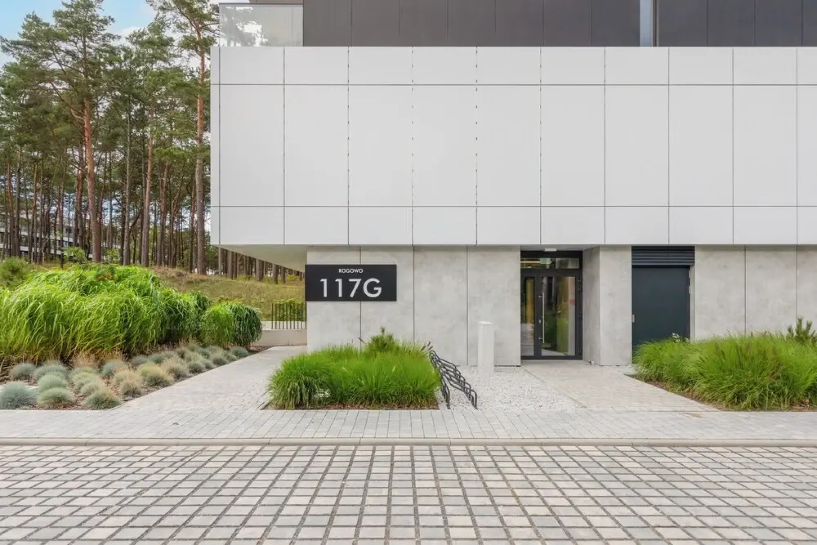 Shellter Apartment Rogowo by Renters