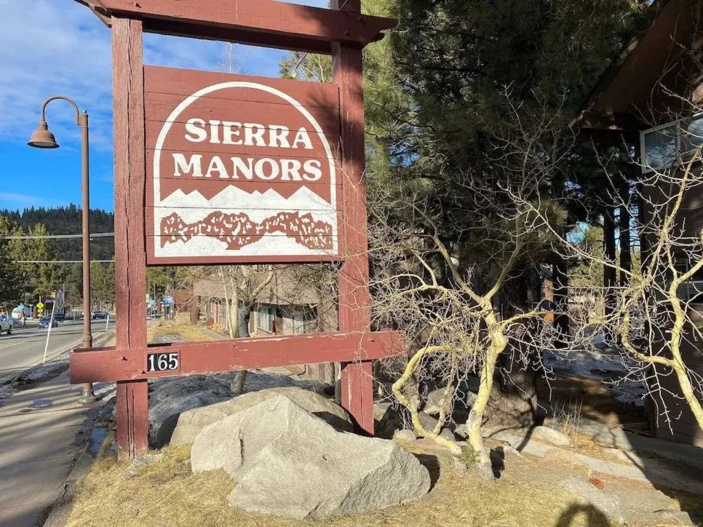Sierra Manors #98