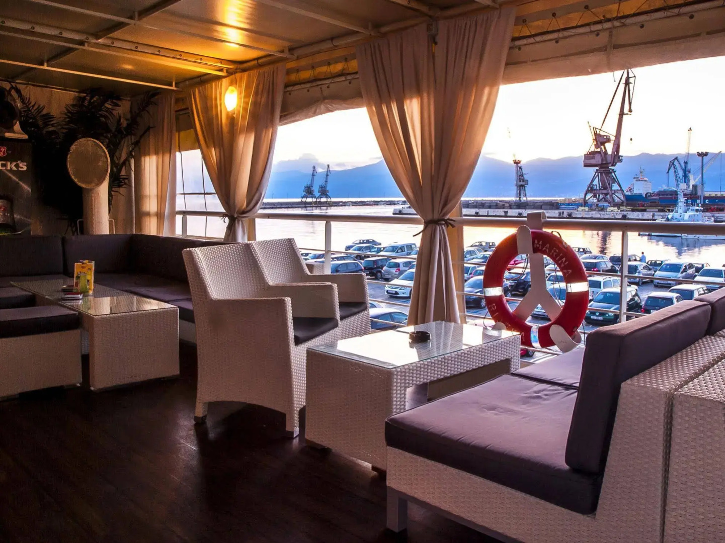 Botel Marina - Hostel