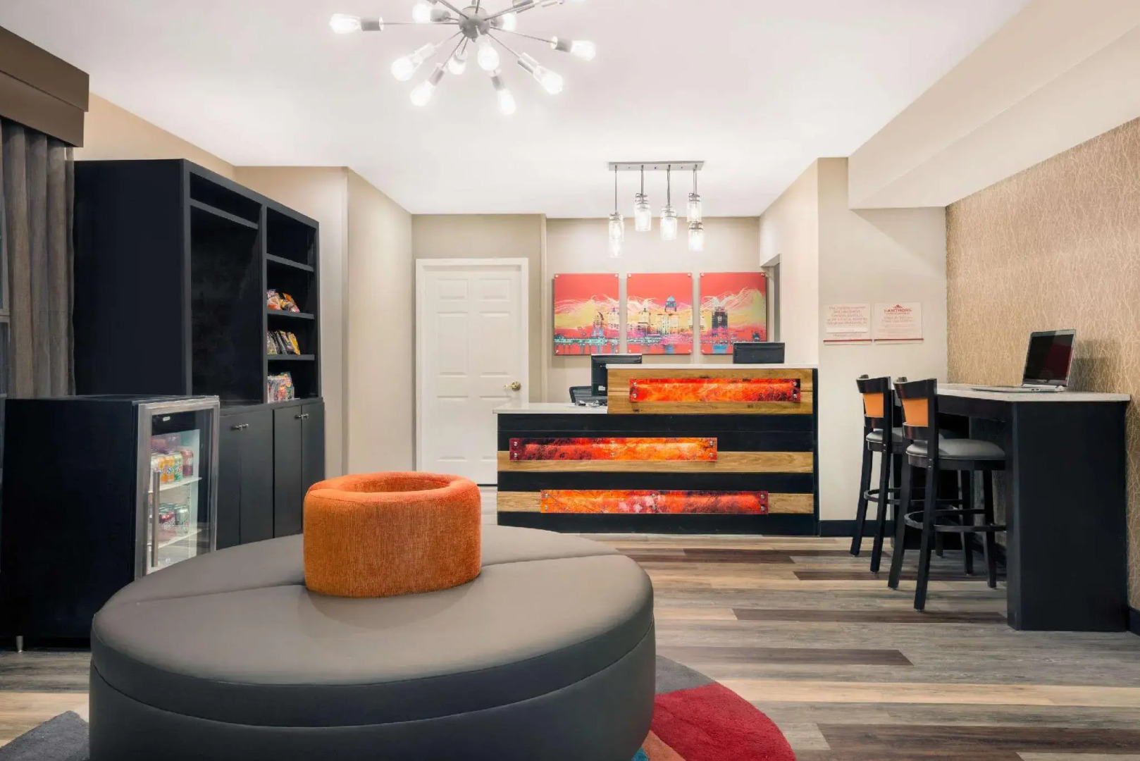 Hawthorn Suites by Wyndham Louisville North