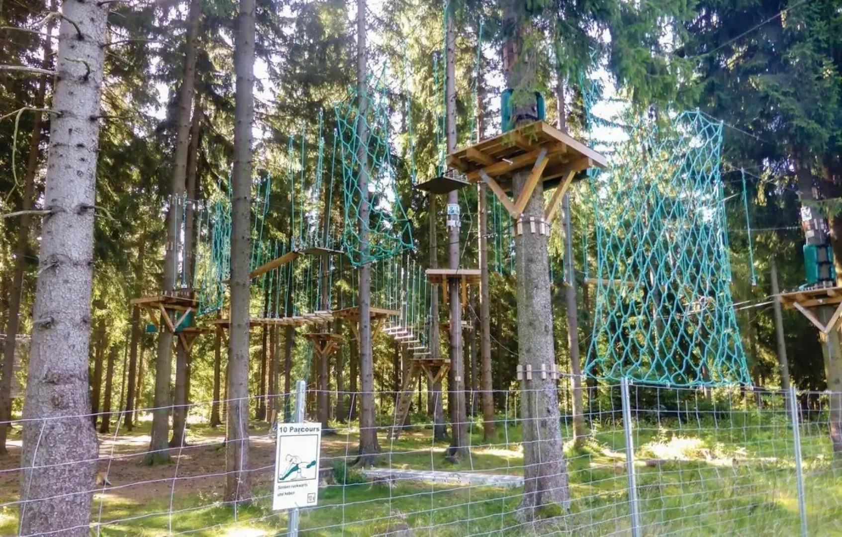 Awesome Apartment in Auerbach OT Grünheide With 4 Bedrooms and Wifi