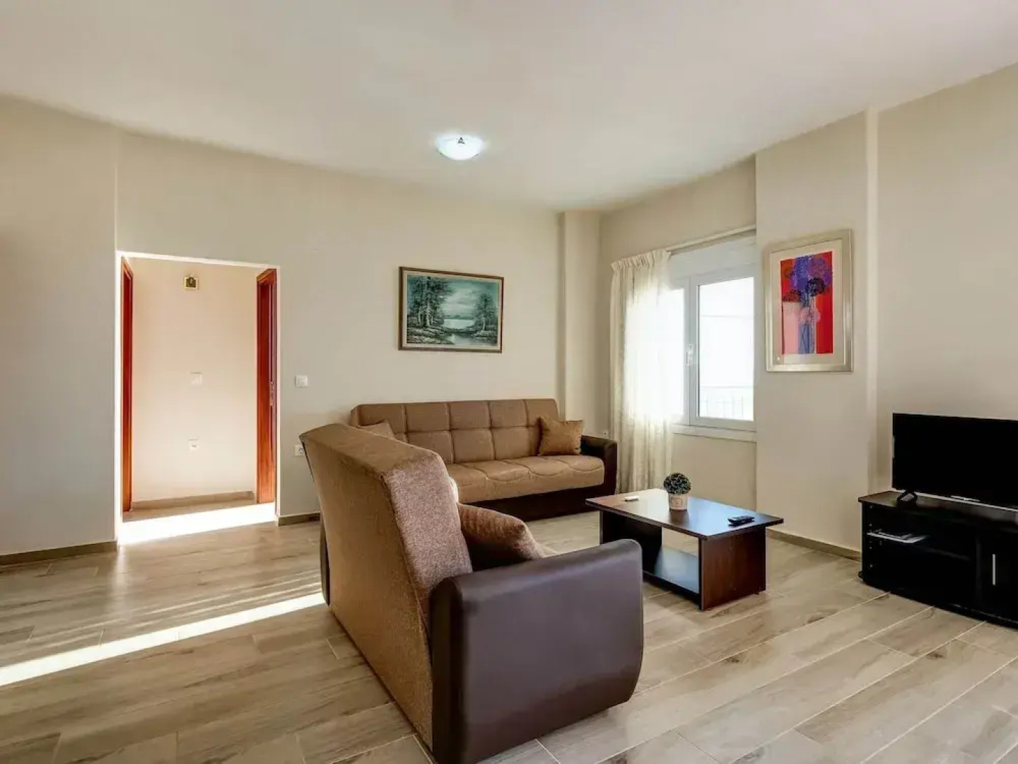 Seaview Studio, 3 Pers Panoramic Seaview in Beautiful Setting, West From Chania