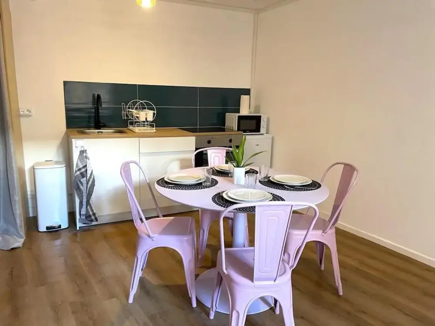 Rainbow housing à Vinzelles