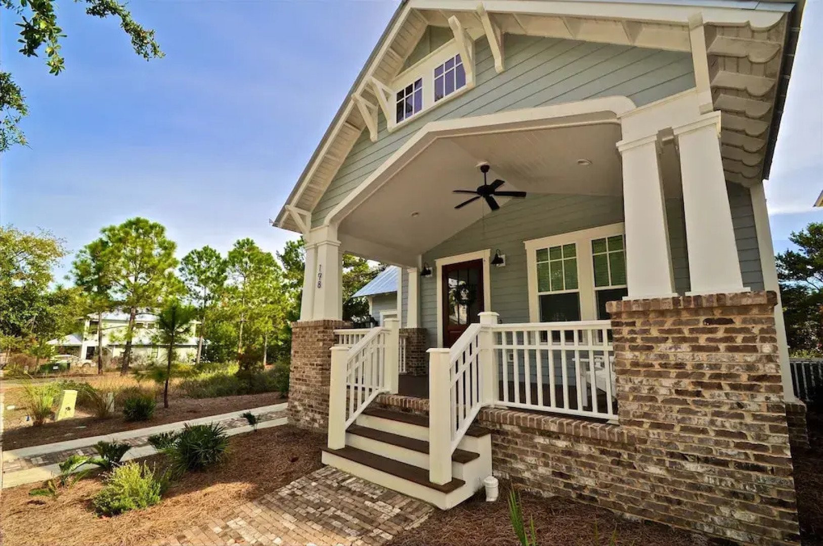 Wine Down Retreat 4 Bedroom Holiday Home By Coastal Dreamin