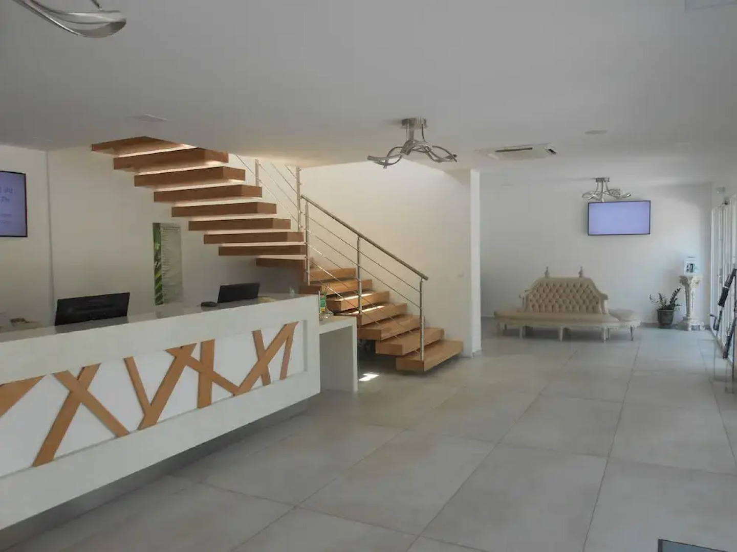 Happy Camp Domaine la Yole Camping Lodge