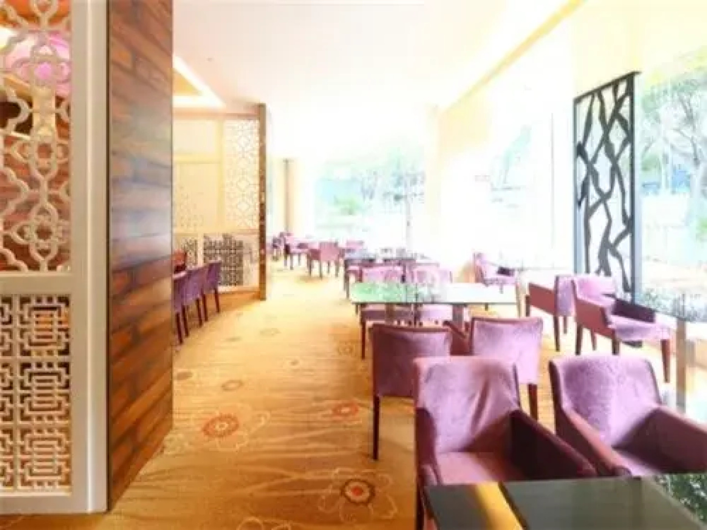 Vanilla Garden Hotel