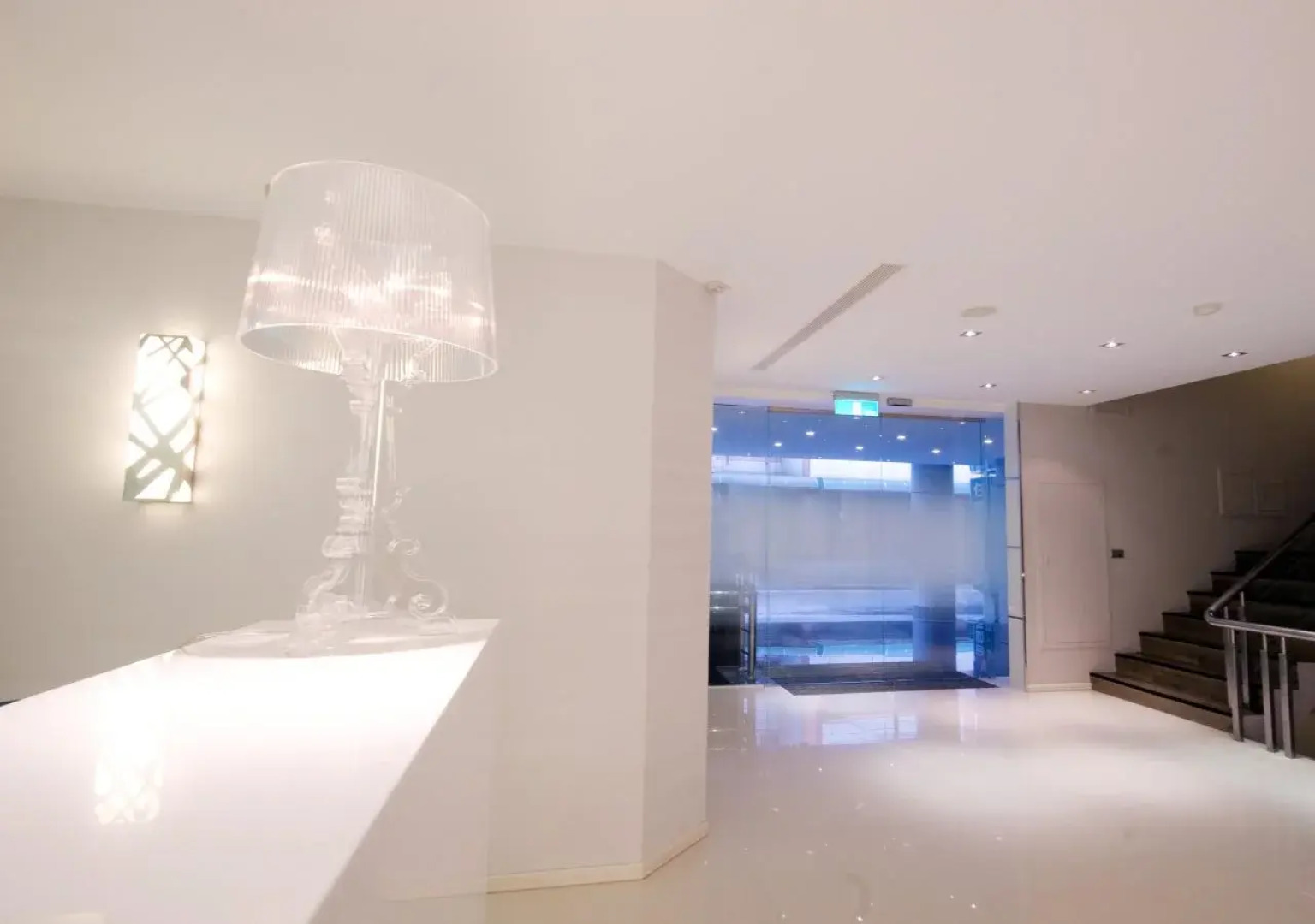 The Riverside Hotel Esthetics