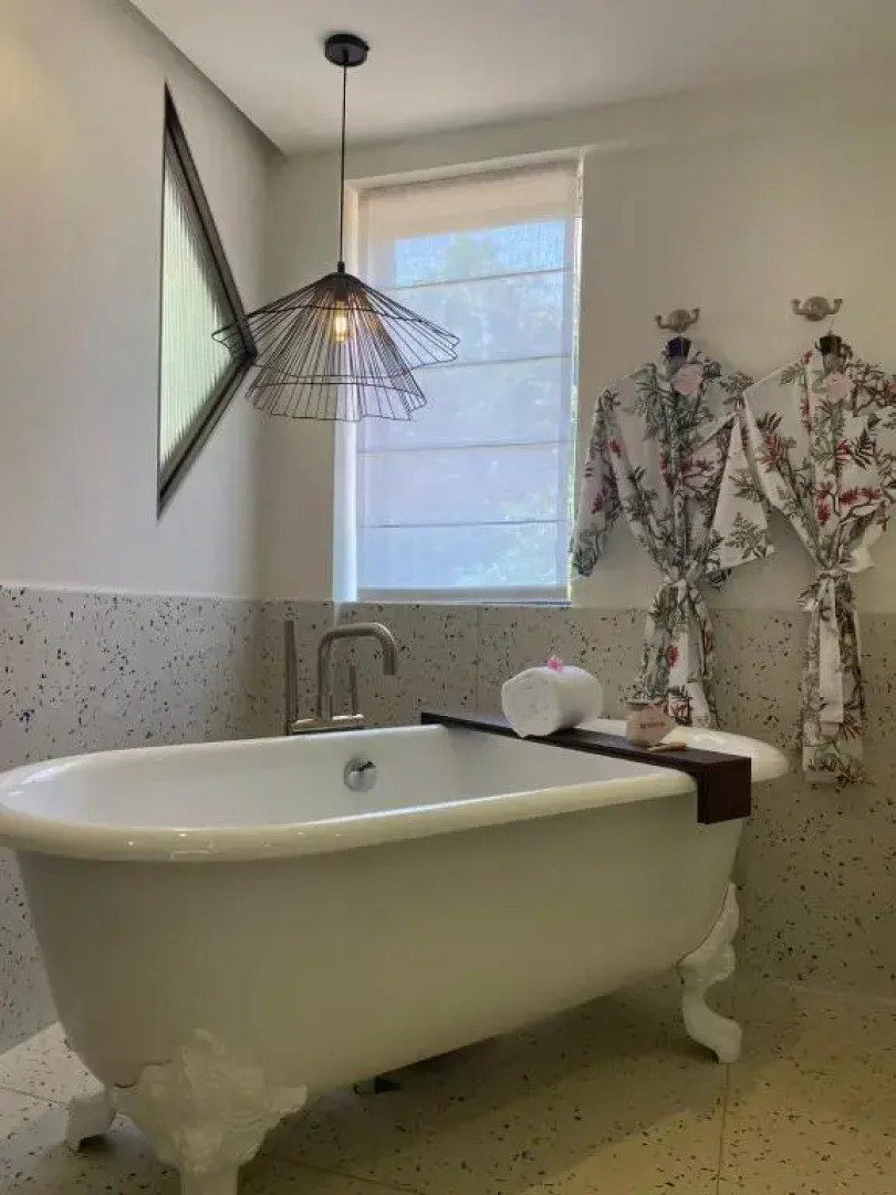 The Postcard on the Arabian Sea