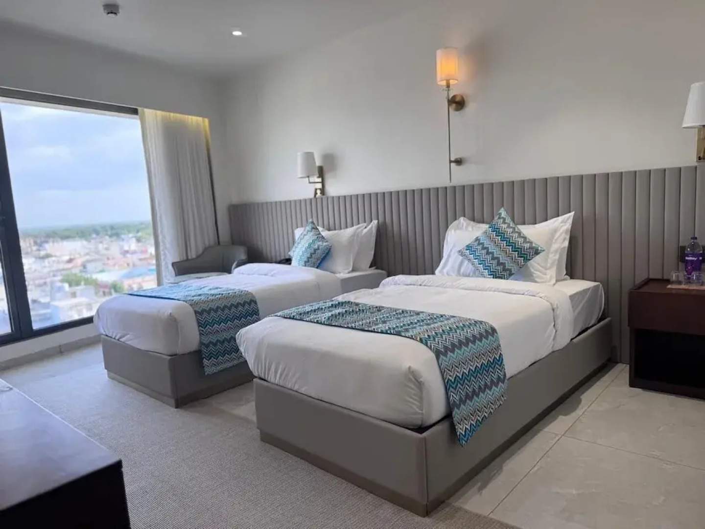 Hotel Veritas Grand