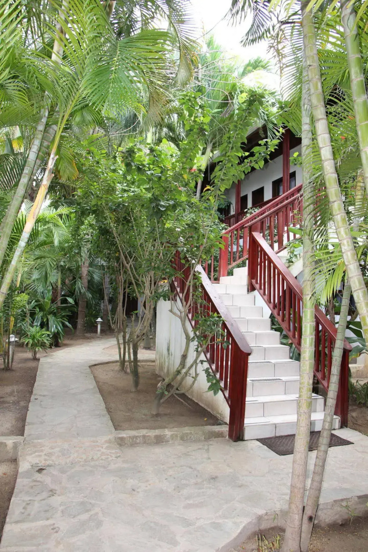 Splash Inn Dive Resort & Villas