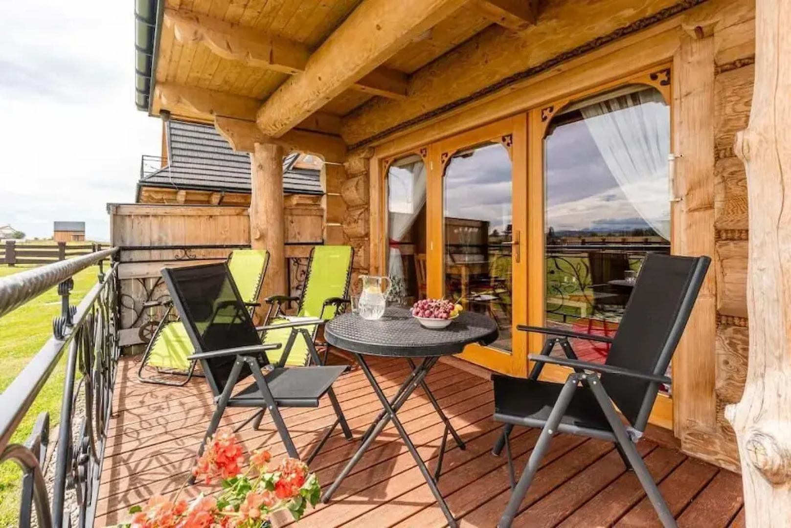 DOMKI TATRY z jacuzzi i sauną w cenie