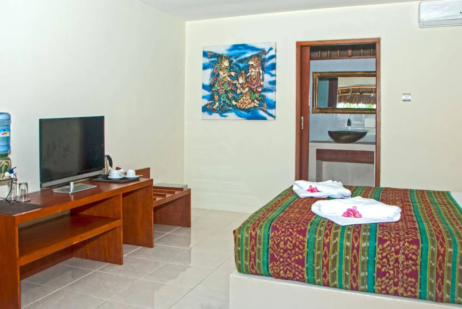 Mama Bella's Retreat