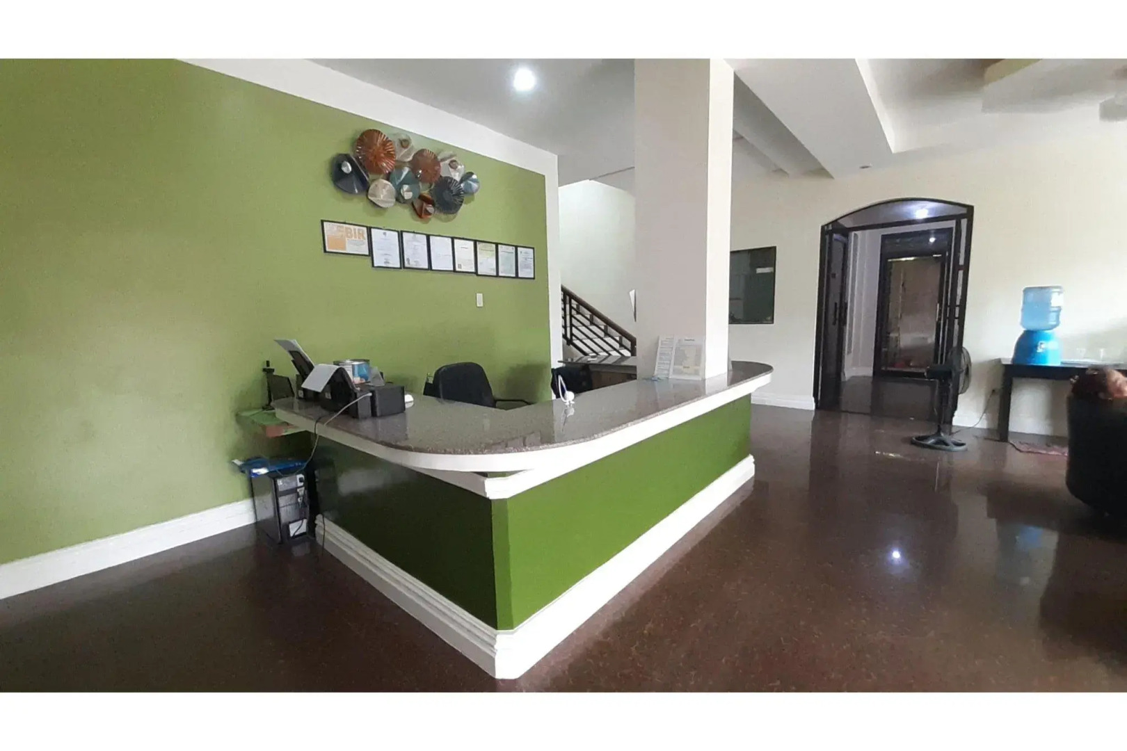 Adelaida Pensionne Hotel