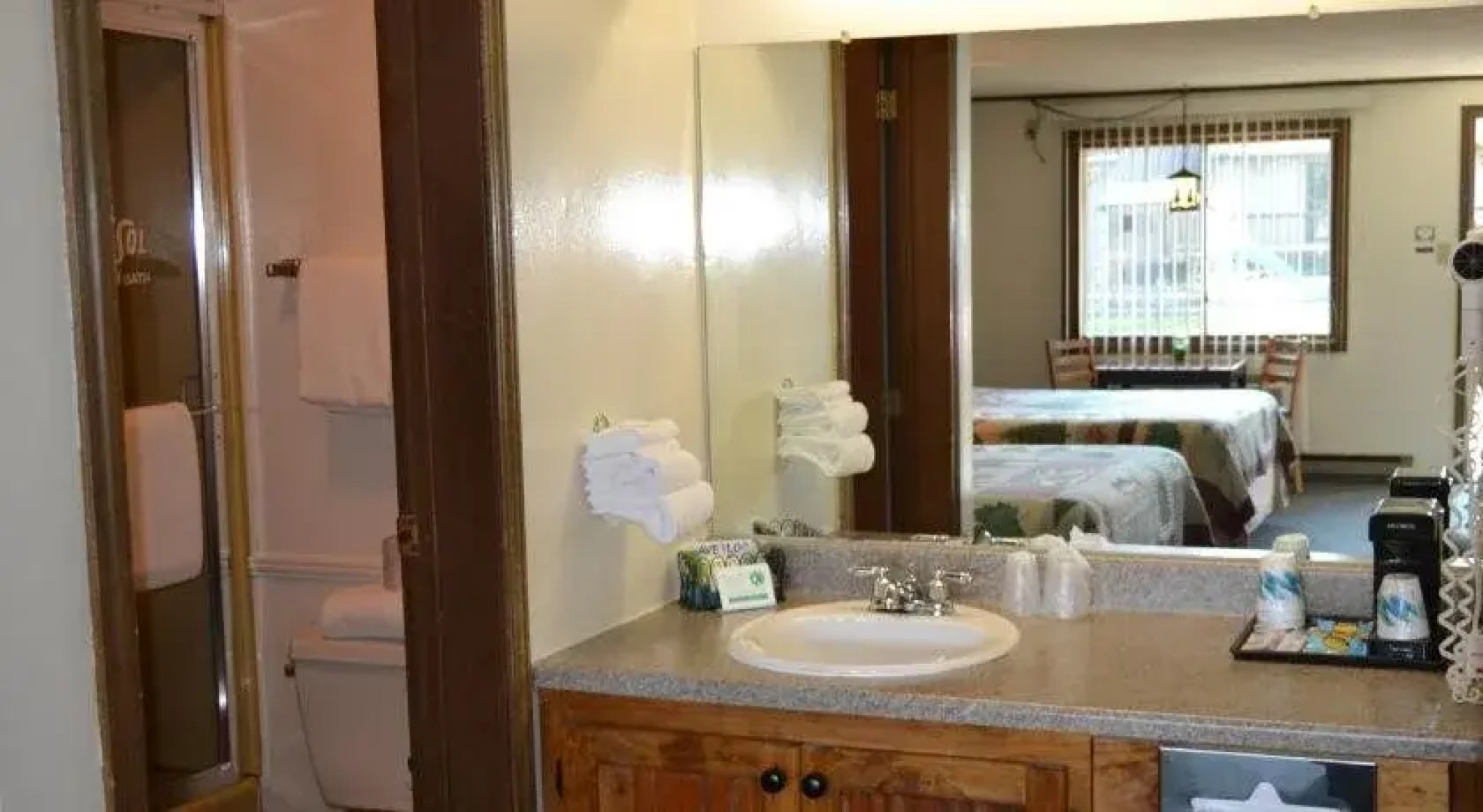 The Kancamagus Lodge