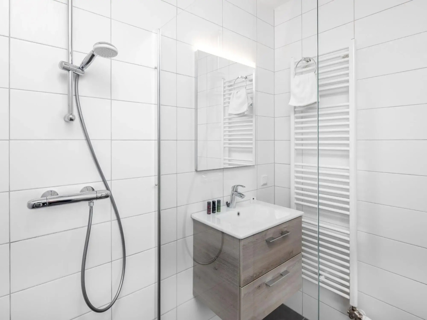 Restyled apartment with dishwasher, near Grevelingen Lake