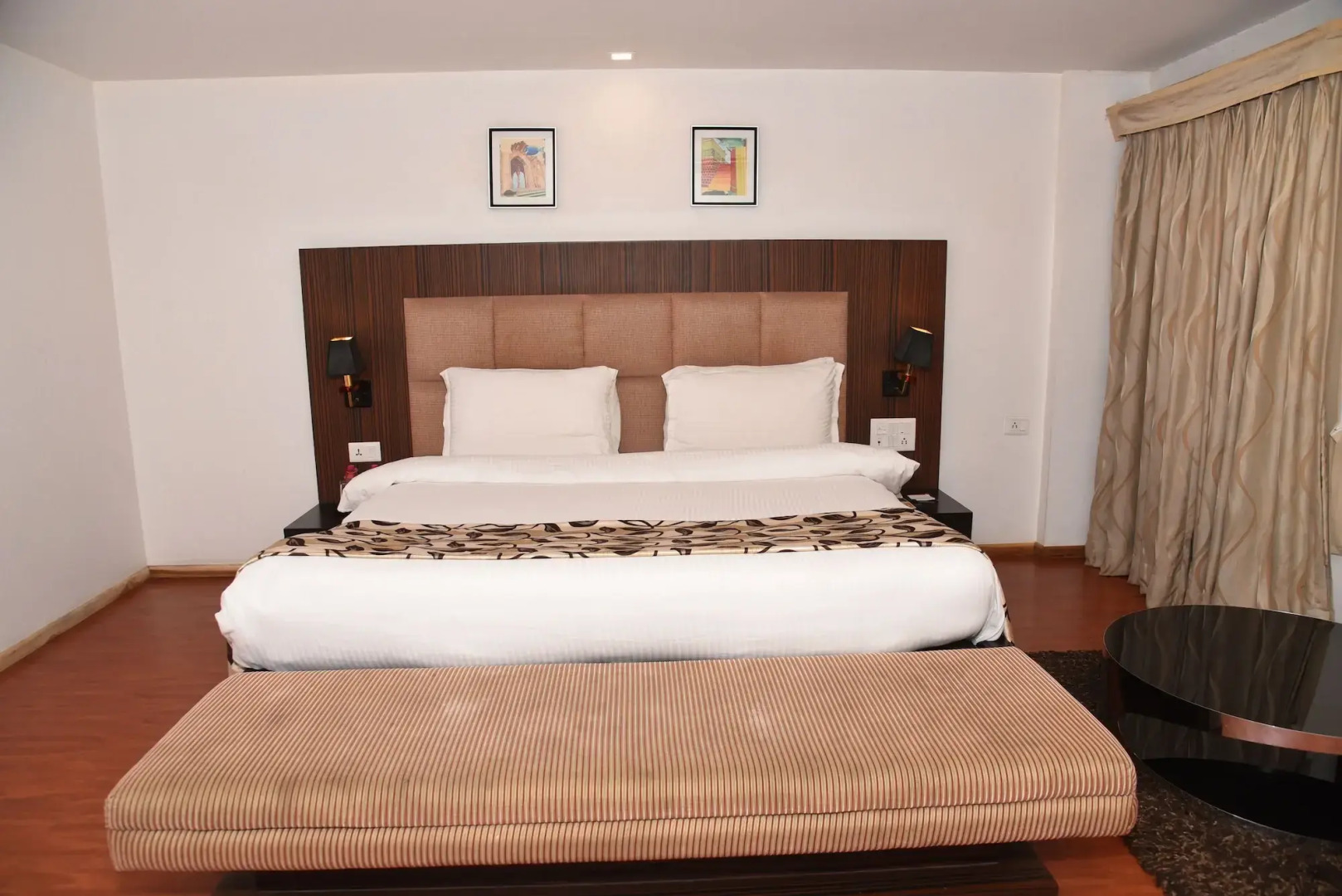 Top3 Lords Resort Bhavnagar