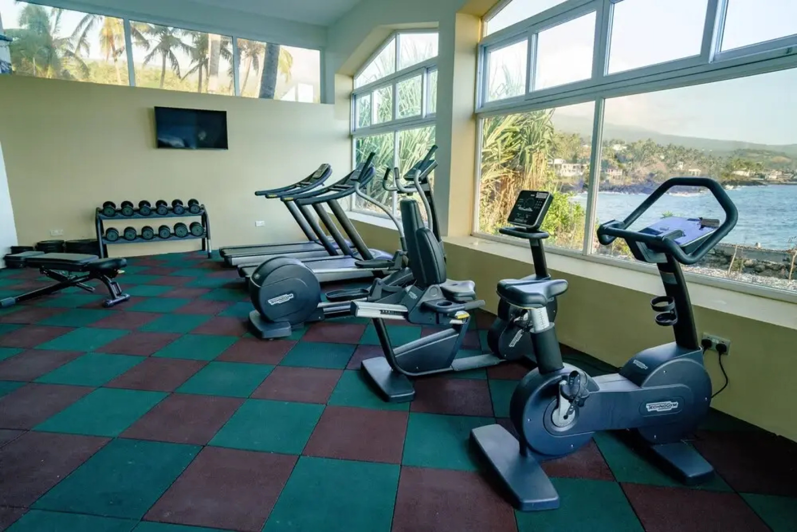 Itsandra Beach Hotel & Resort