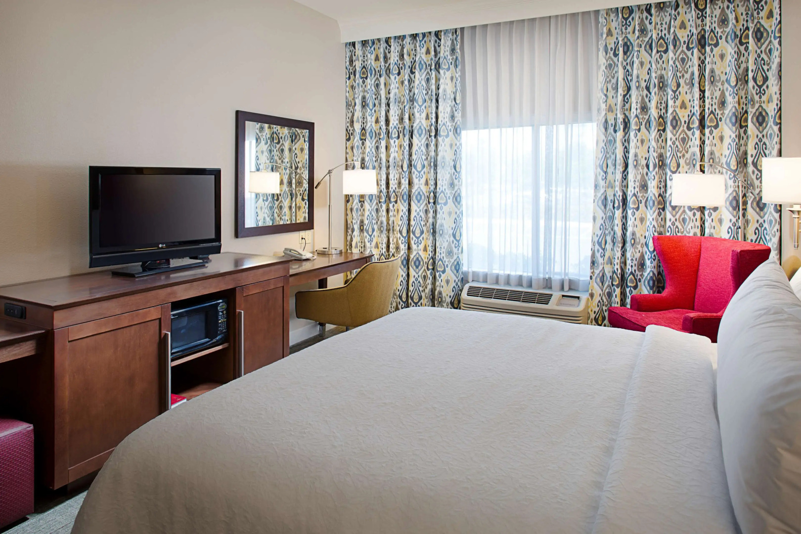 Hampton Inn & Suites Palmdale