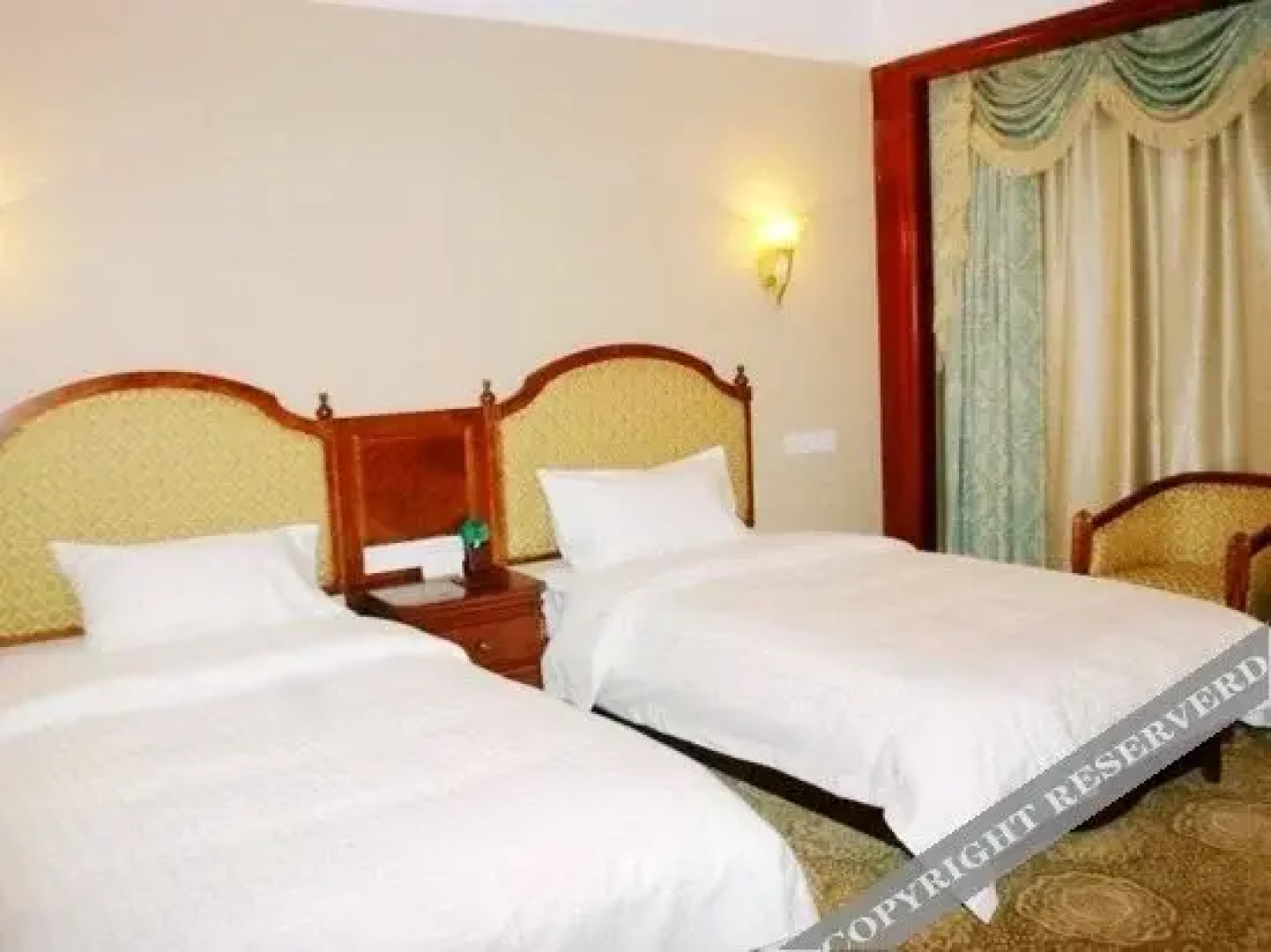 Zhisheng Hot Spring Hotel (Yi'nan Zhisheng Hot Spring Building 3)