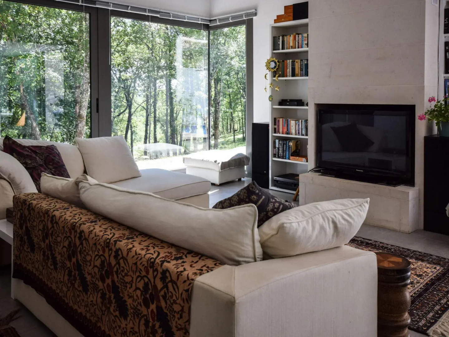 Luxurious Holiday Home in Boissières