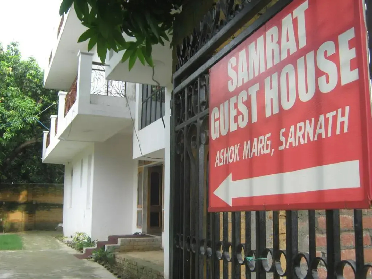 Samrat Palace Guest House