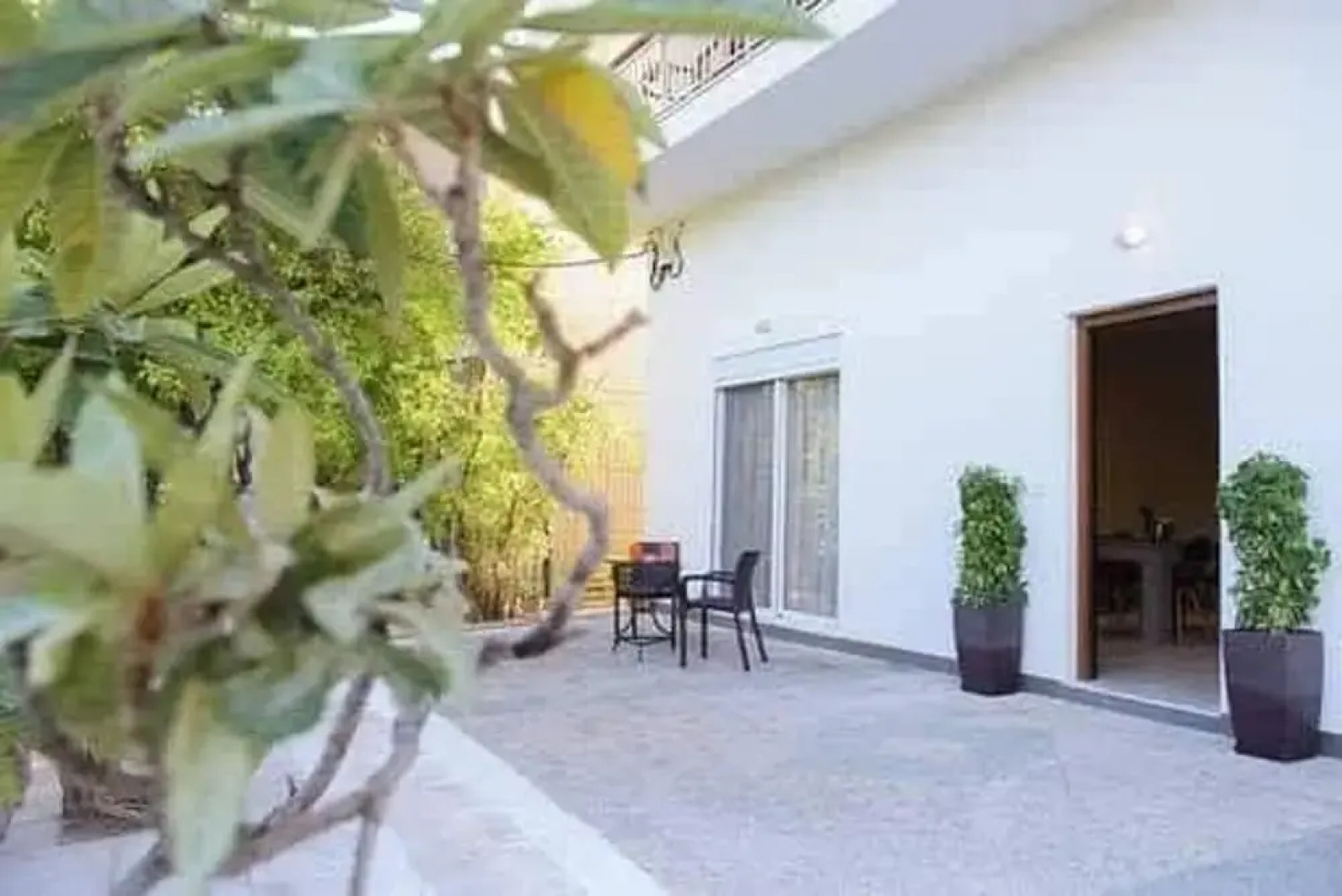 Alimos Modern Retreat Near the Beach