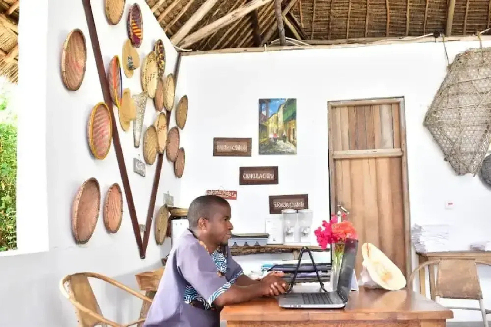 Kusini Beach Bungalows