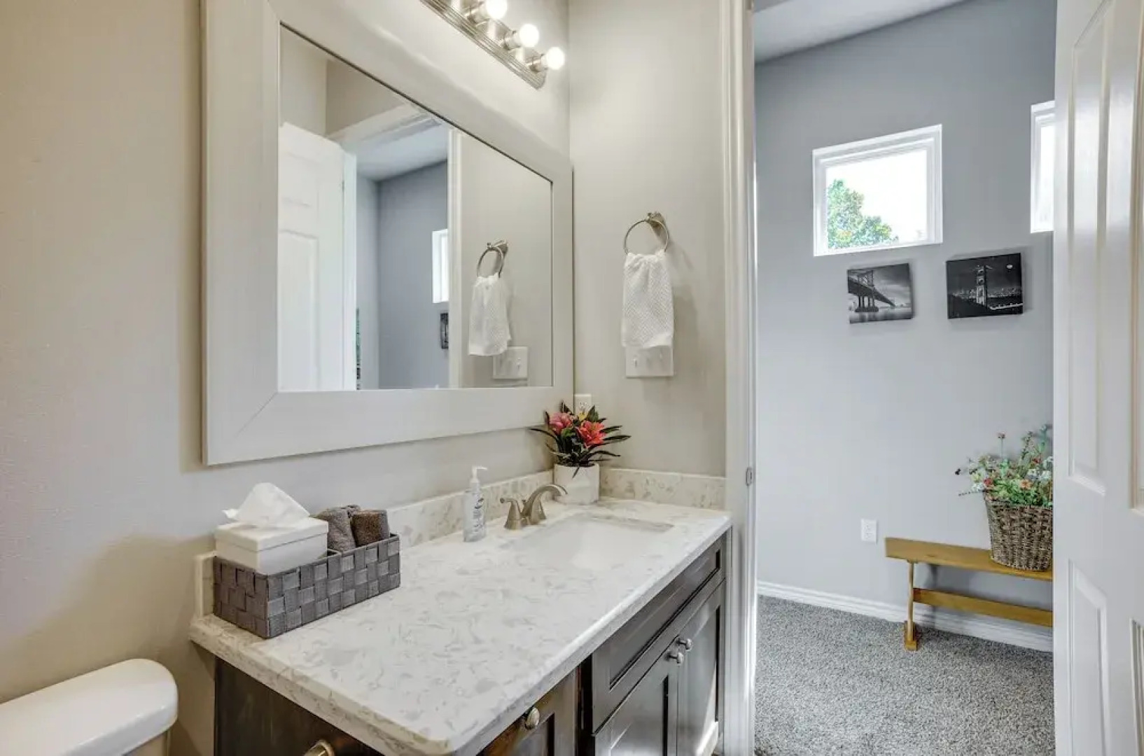 Pet-friendly Tomball Home: Walk to Main Street!