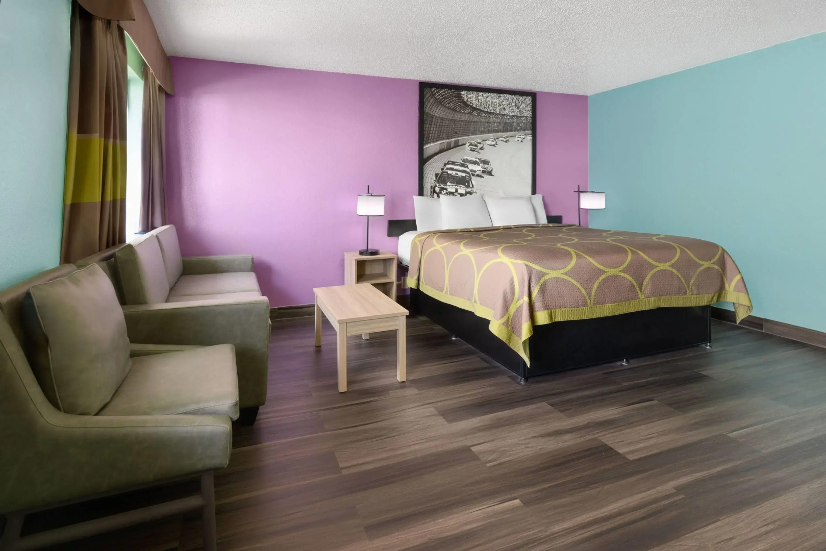 Super 8 by Wyndham South Boston VA