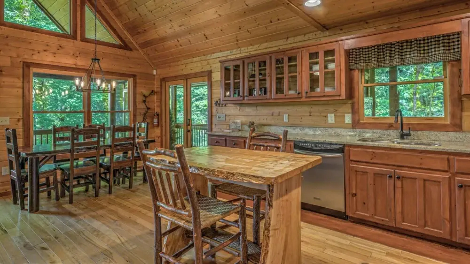 Aska Retreat by Escape to Blue Ridge