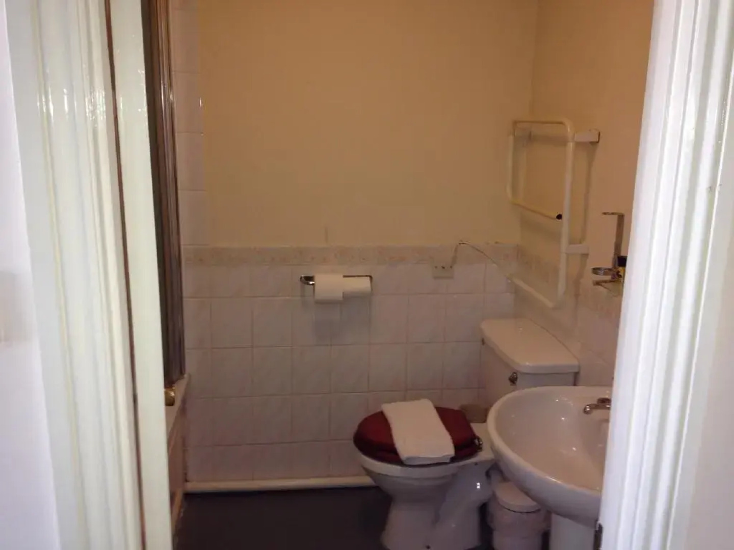 Sir Douglas Haig Inn